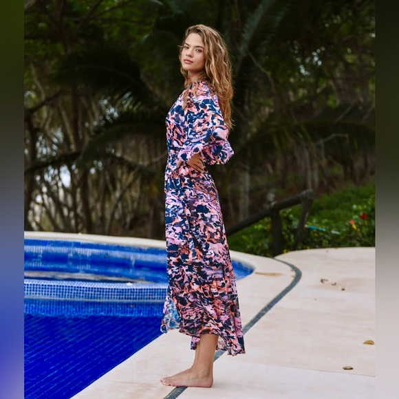 Hutch Lindie Full Sleeve Maxi Wrap Dress - Picture 6 of 9